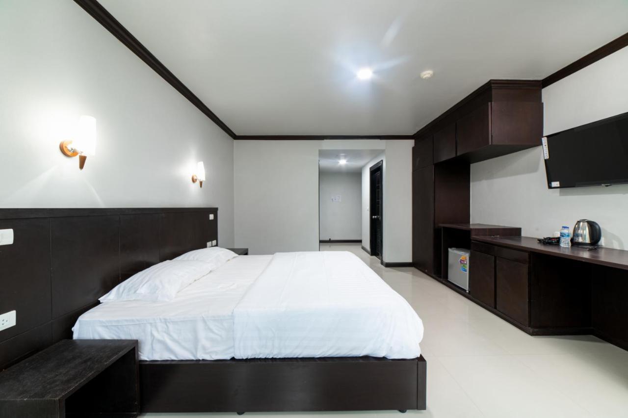 Gp House Phuket Patong Beach エクステリア 写真