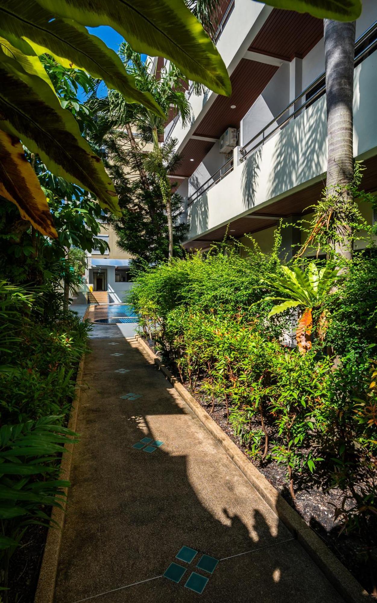 Gp House Phuket Patong Beach エクステリア 写真