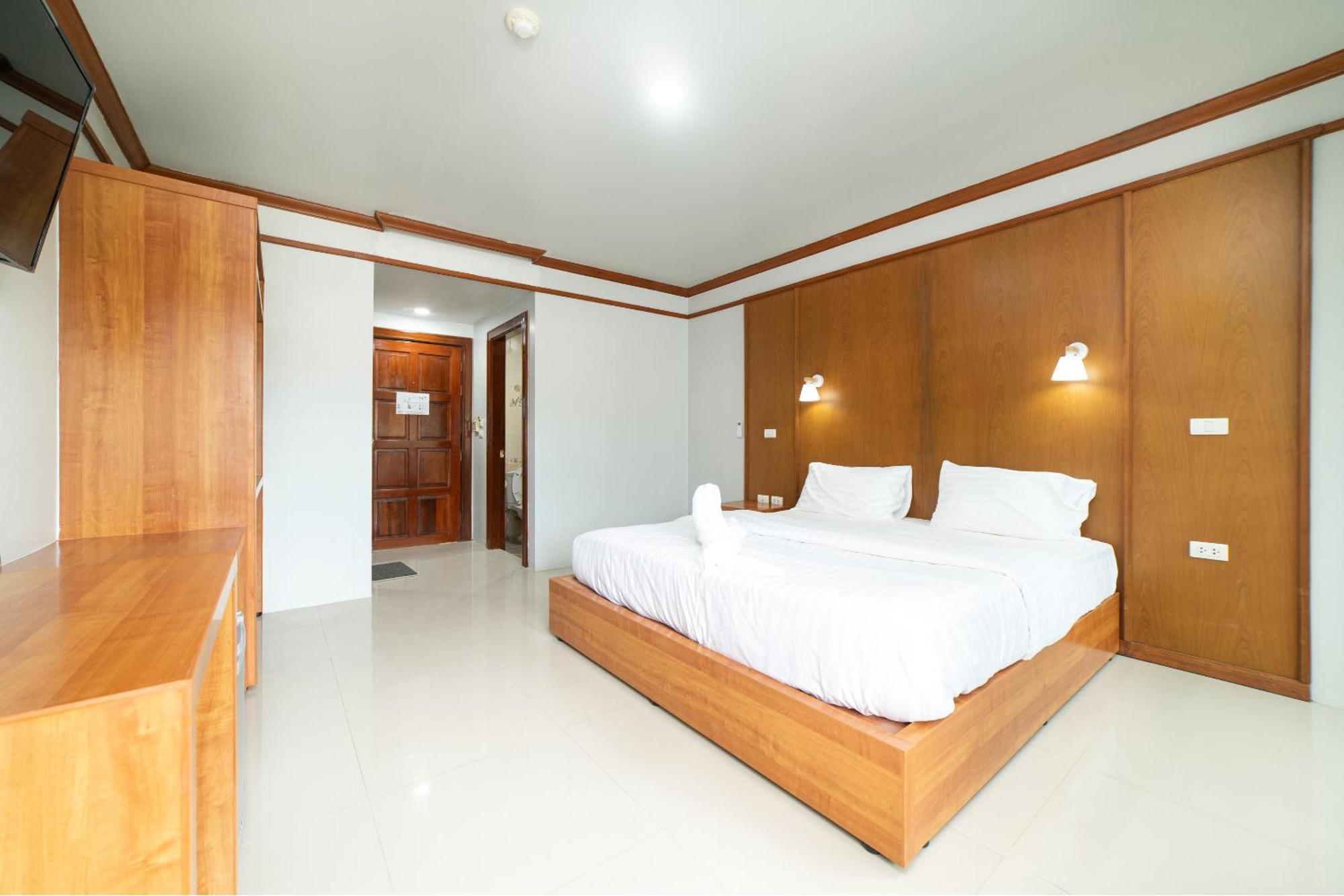 Gp House Phuket Patong Beach エクステリア 写真