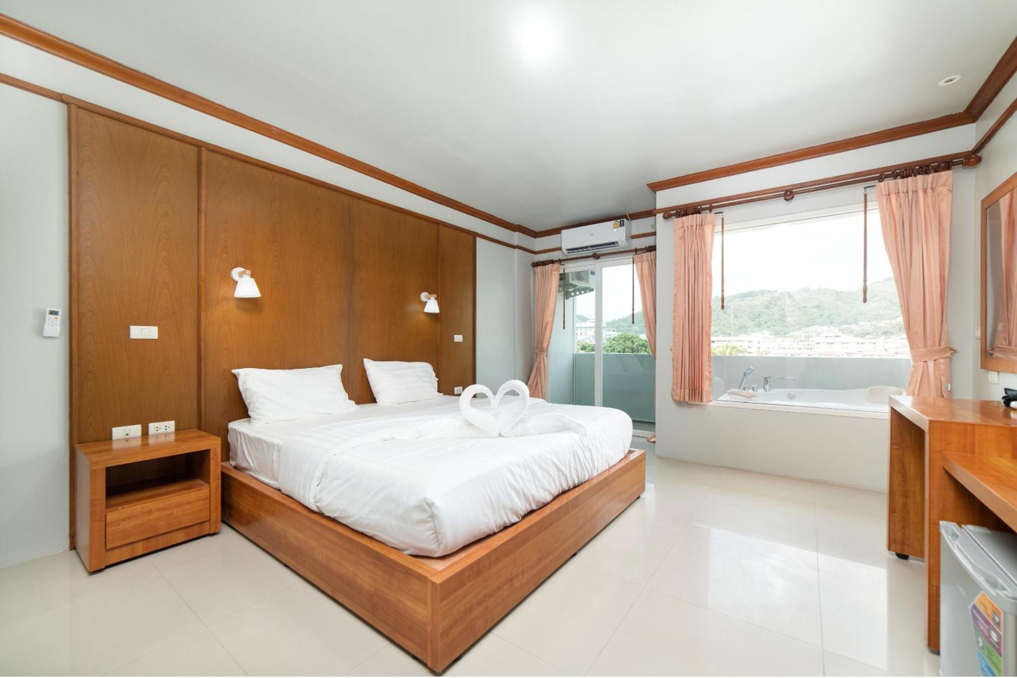 Gp House Phuket Patong Beach エクステリア 写真